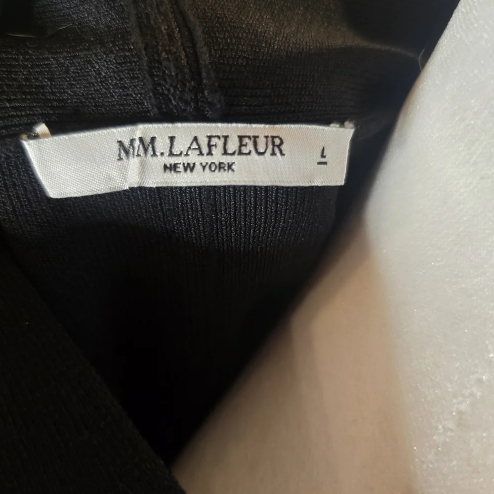 MM Lafleur Black Blazer - Picture 6 of 7